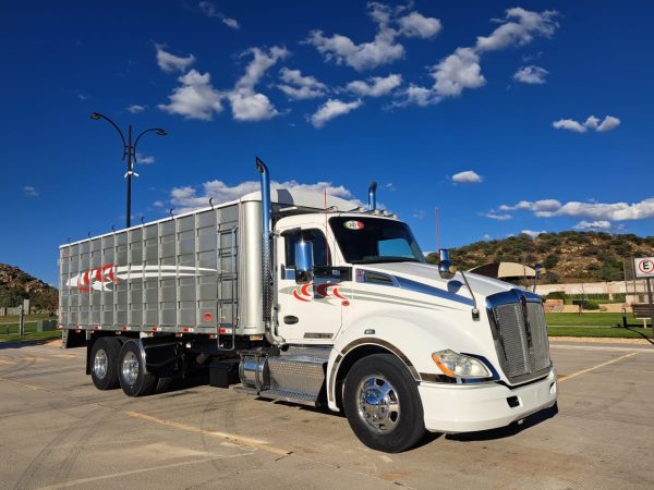 KENWORTH T680 2015 - Imagen 3